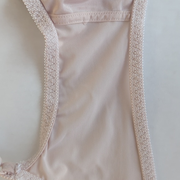 Bali Satin Tracings Full Coverage Underwire Minimizer Bra 48D Light Rose - Picture 9 of 14